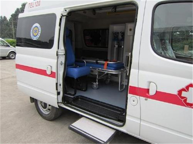 察隅救护车出租服务案例7